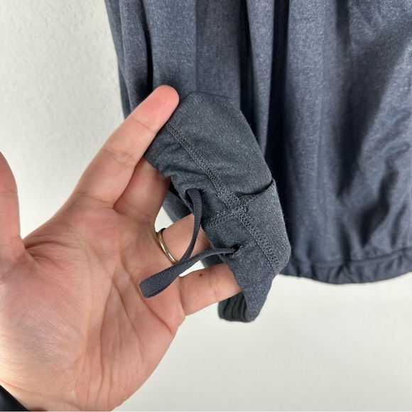 Lululemon Goal Gray Graceful Flow Athletic Athleisure Tank Top Size 4 - Picture 5 of 6